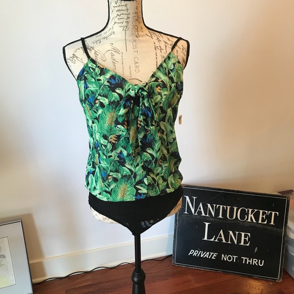 Jealous Tomato Other - NWT Jealous Tomato palm leaves bodysuit